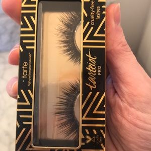 tarte Makeup - Tarte Tartiest Pro lashes & glue tarte Makeup - Tarte Tartiest Pro lashes & glue